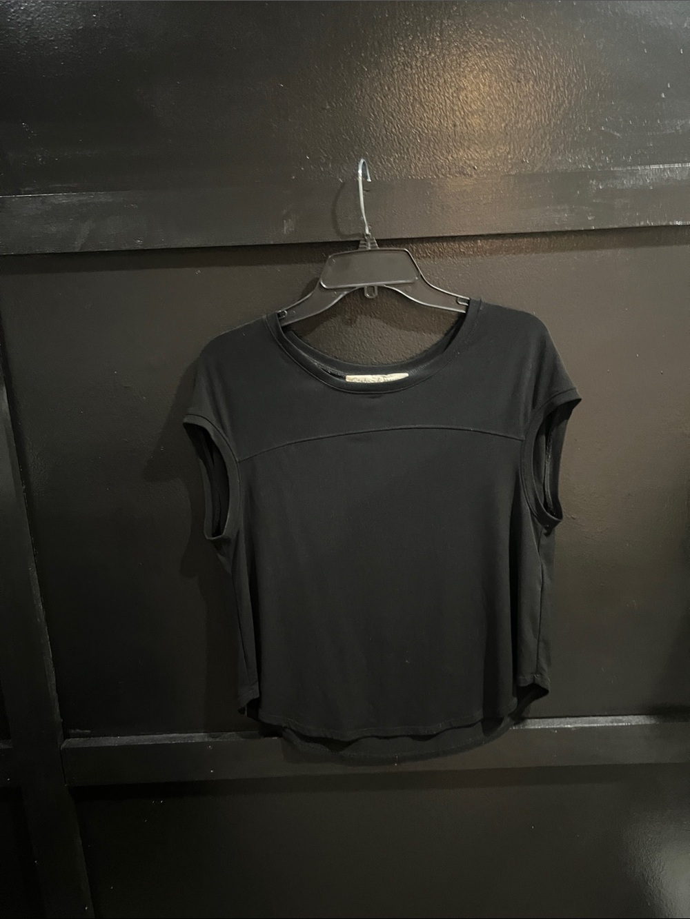 Graham & Spencer | Black Short Sleeve Top | Size Small Petite - Picture 6 of 16